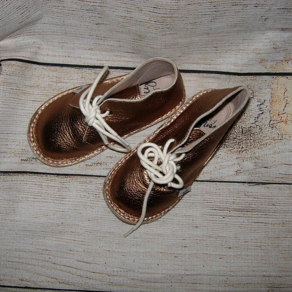 Monkey Feet Gold Leather Shoes Toddler 2-3 years